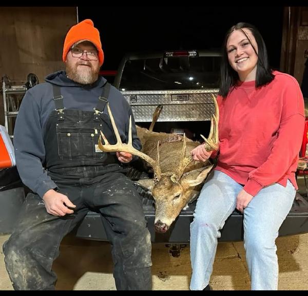 Shawn Mahoney with his BBBC trophy buck