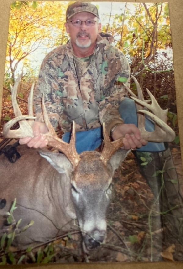Dave Edwards with his BBBC trophy buck