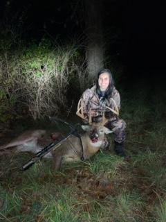Brianna A. Smith with her BBBC trophy buck