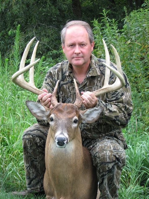 John Topa with BBBC trophy buck