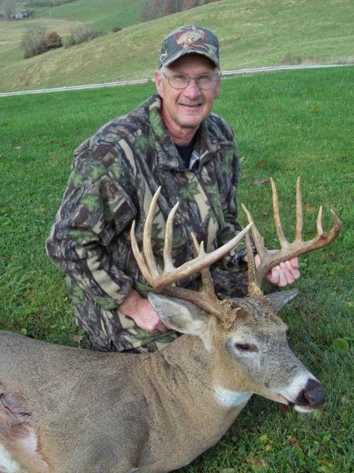 Jerry Tish with BBBC trophy buck