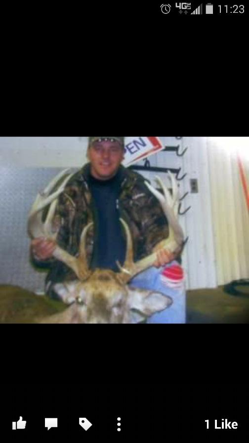 Troy Douce with BBBC trophy buck