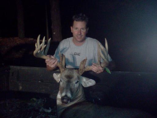Andy Slayman with BBBC trophy buck