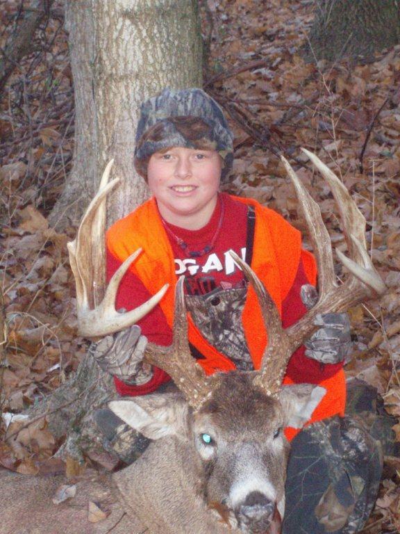 Holden Hemming with BBBC trophy buck