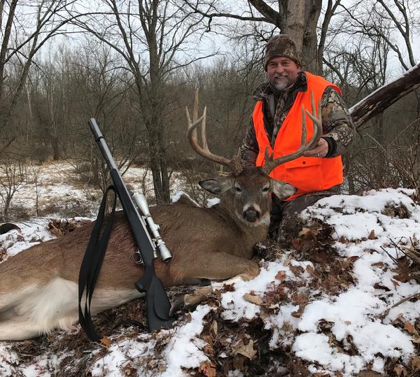 Rich Hunt with BBBC trophy buck
