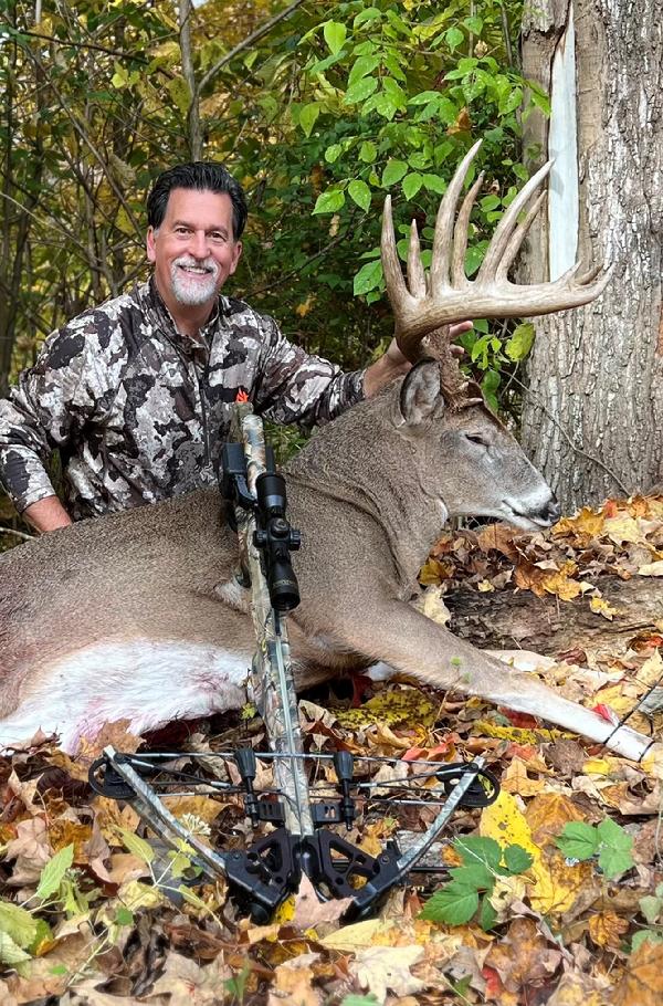 Rich Hunt with BBBC trophy buck