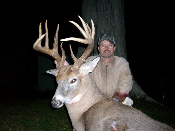 Chris Rase with BBBC trophy buck