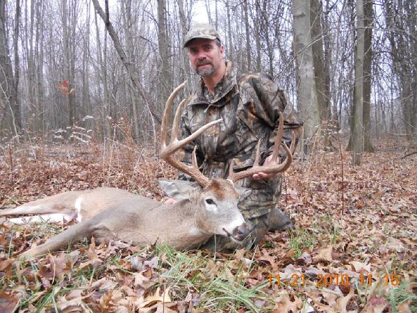 James Berardi with BBBC trophy buck