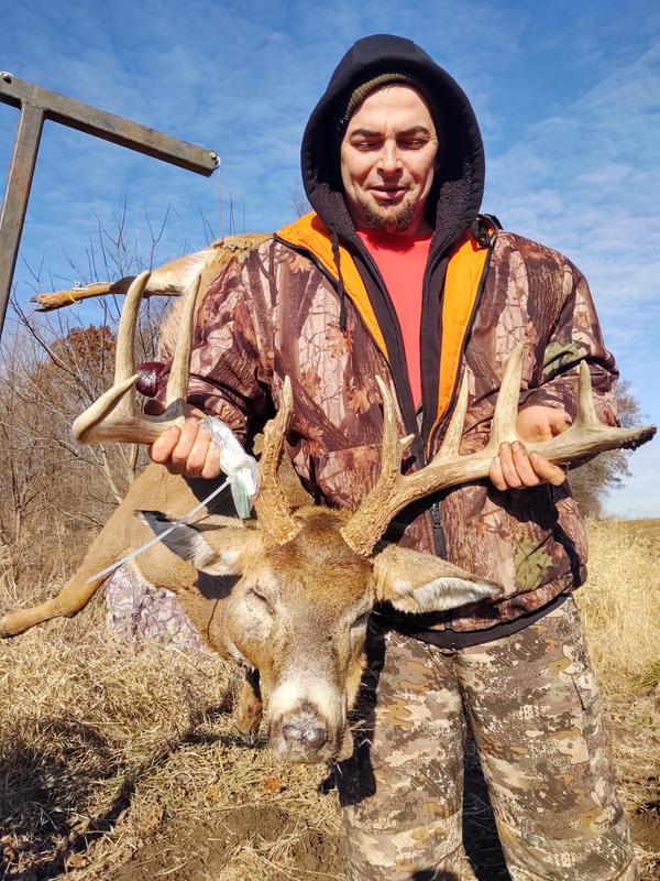 Justin McManemy with BBBC trophy buck