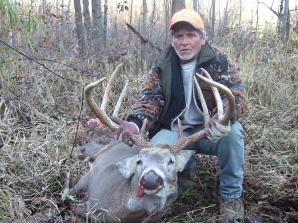 Michael D. Patrick with BBBC trophy buck