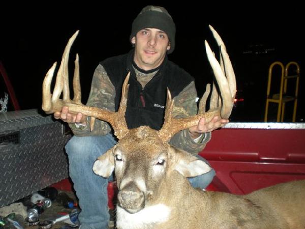 Scott M. Doles with BBBC trophy buck