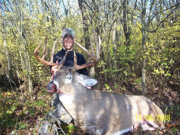 Tom Holmes with BBBC trophy buck