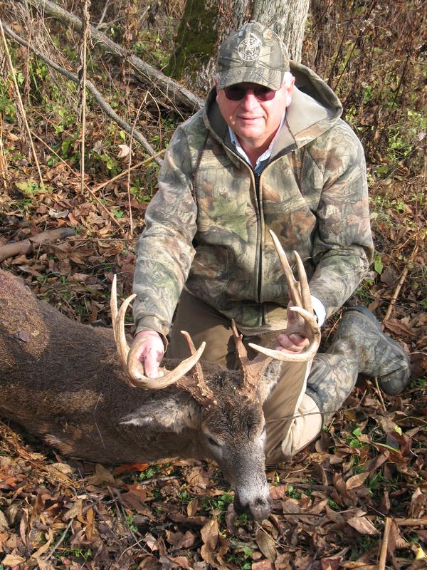 Bruce Buurma with BBBC trophy buck