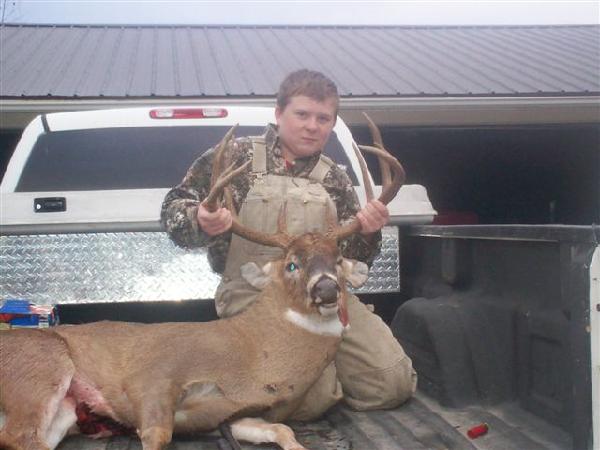 Chris Shaffer with BBBC trophy buck