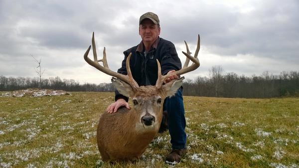 Chuck Amick with BBBC trophy buck