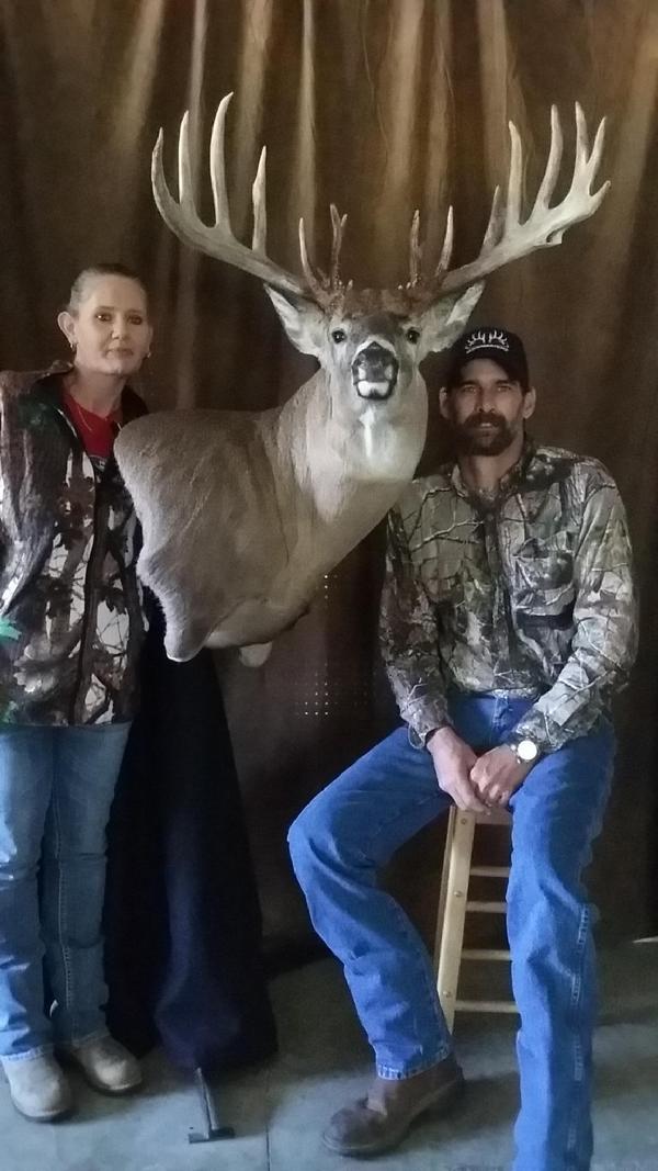 Gary Douglas with BBBC trophy buck