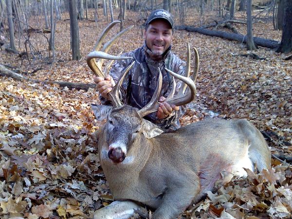 Greg Hildebrand with BBBC trophy buck