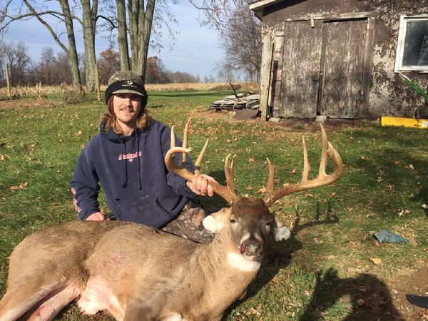 Jack Nippert with BBBC trophy buck