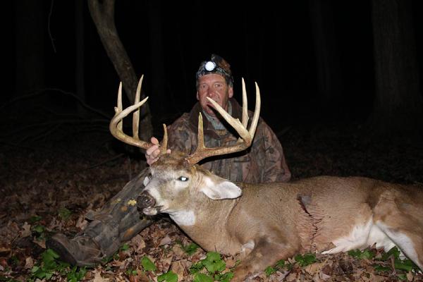 Jon Byers with BBBC trophy buck