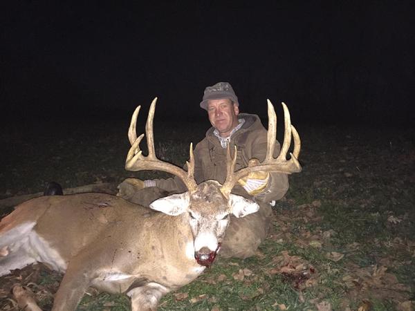 Jon Byers with BBBC trophy buck
