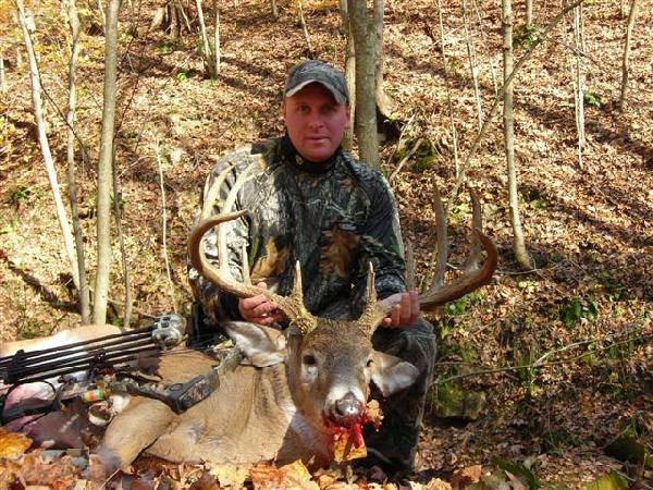 Josh Staats with BBBC trophy buck