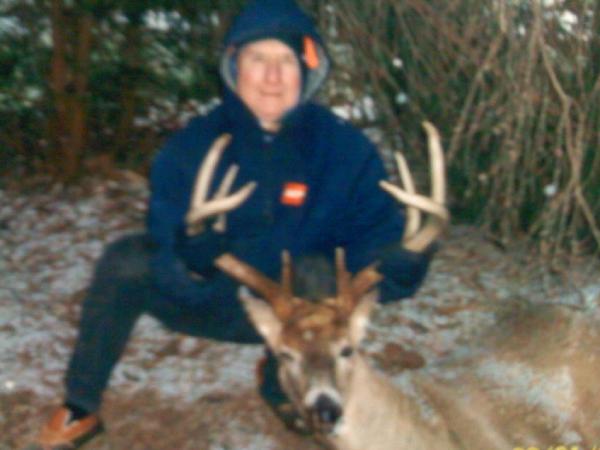 Michael Cvengros with BBBC trophy buck