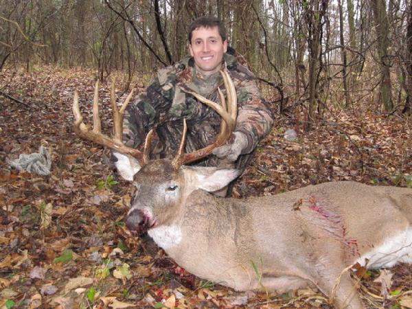 Ryan Kist with BBBC trophy buck