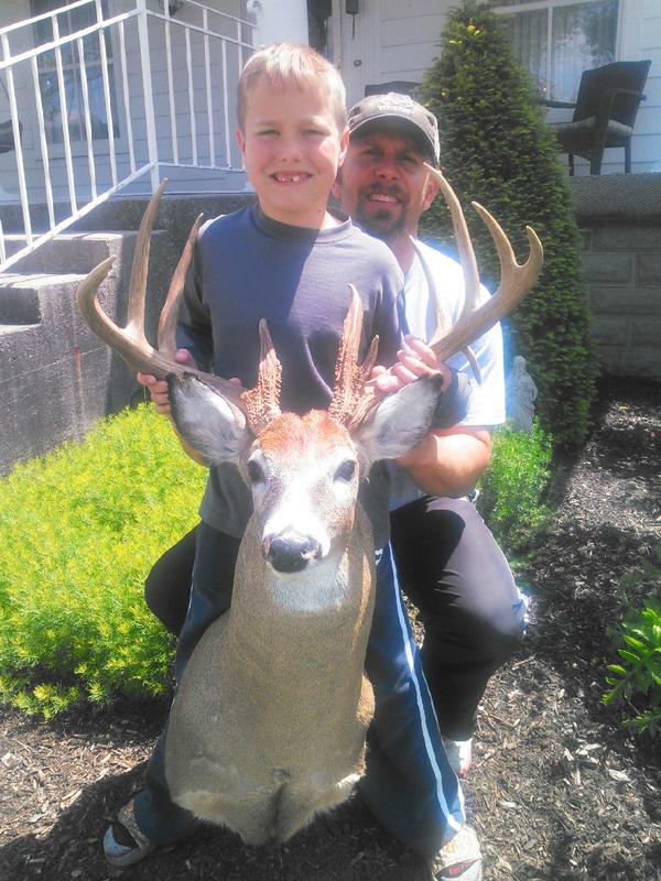 Sean Chapman with BBBC trophy buck