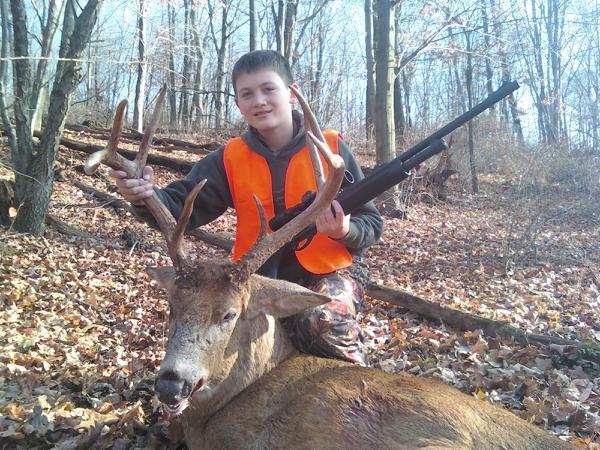 Stetson Bryson with BBBC trophy buck