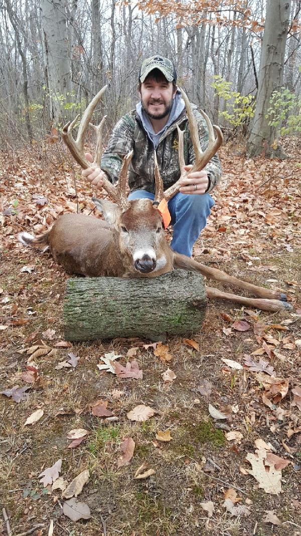 Todd Katzenbach with BBBC trophy buck