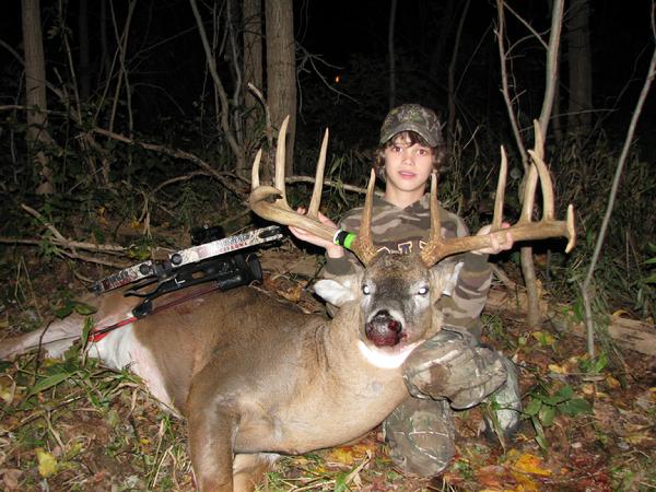 Zach Barker with BBBC trophy buck