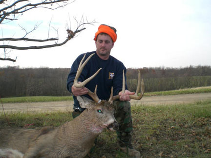 Cory M. Hartley with BBBC trophy buck